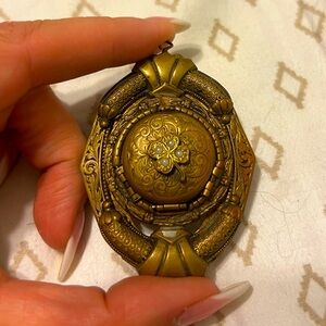Vintage Early 1900’s Locket Antique